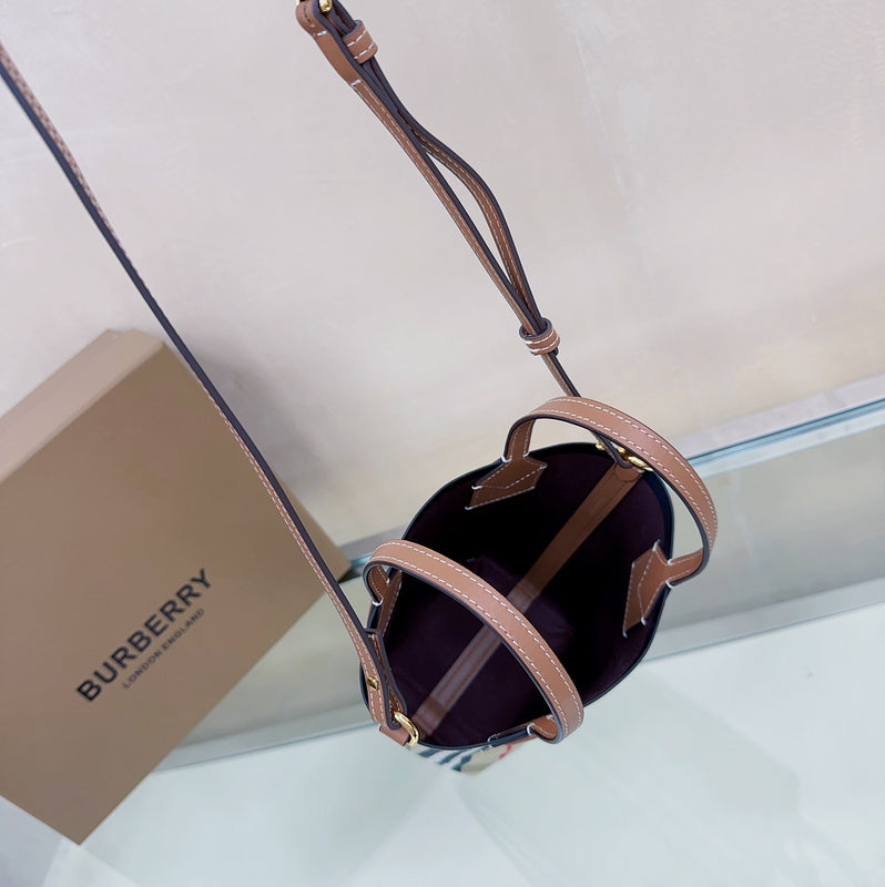 Burberry Bags - BG Bags - 207