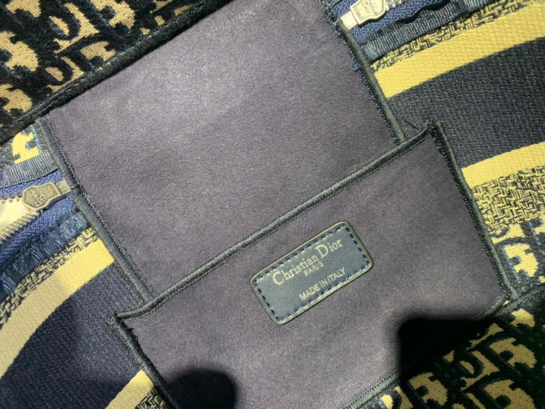 Designer Handbags dior 130
