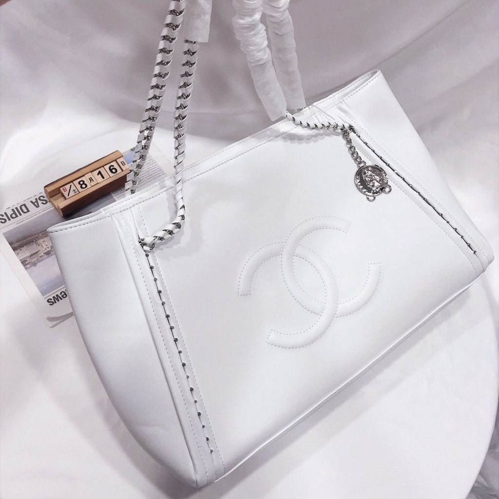 Designer Handbags Chanel 212