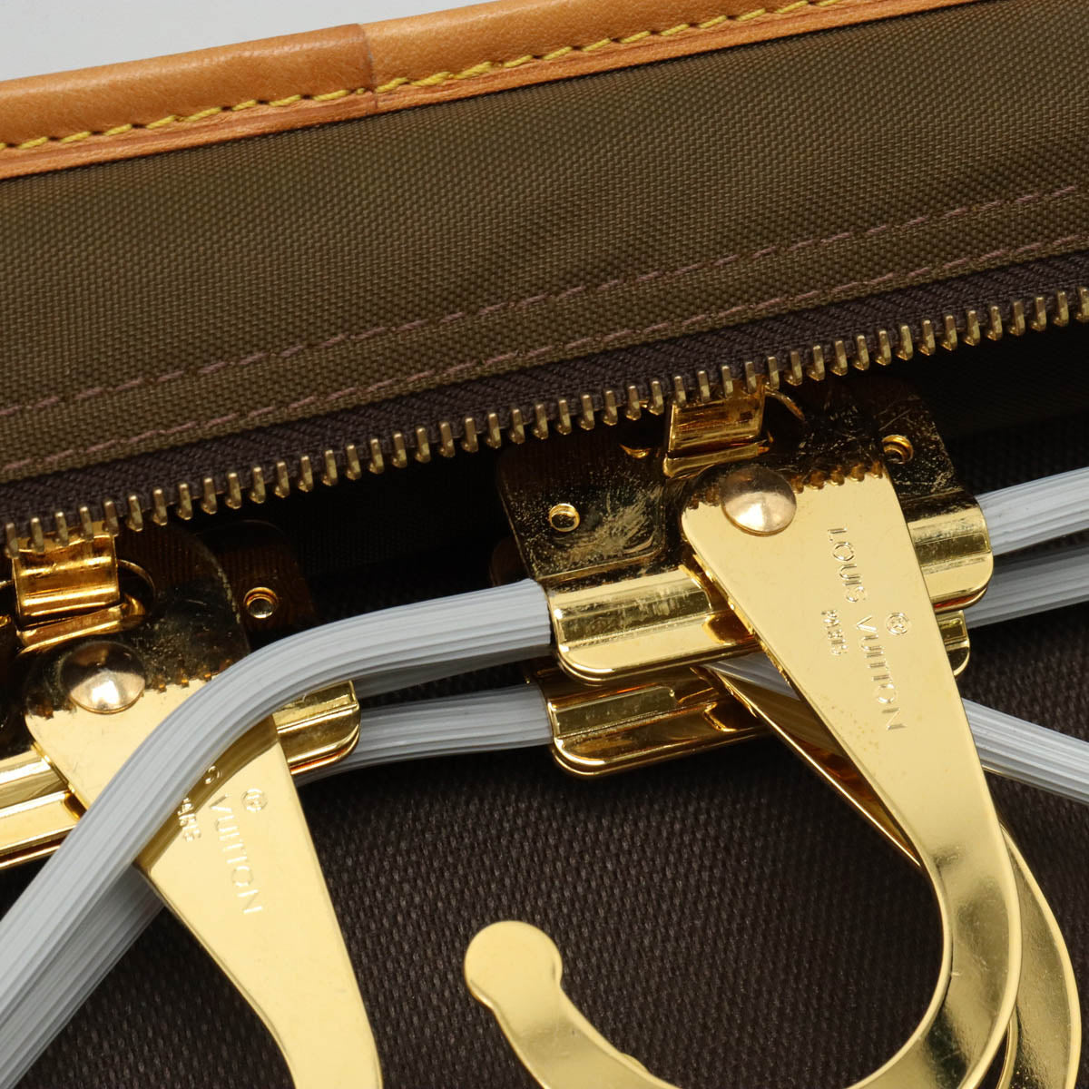 Louis Vuitton Monogram Portable Sank Sante Garment Case Garment Cover M23412