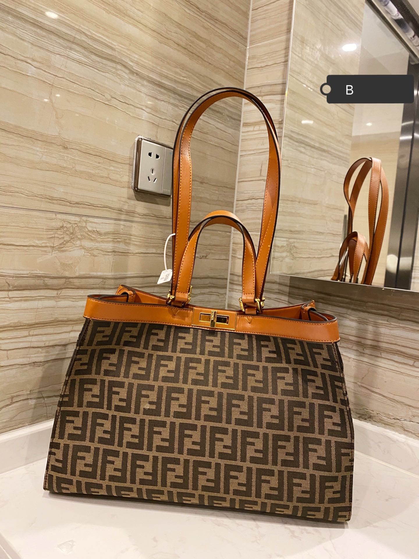 Luxury  Bags Fendi 147