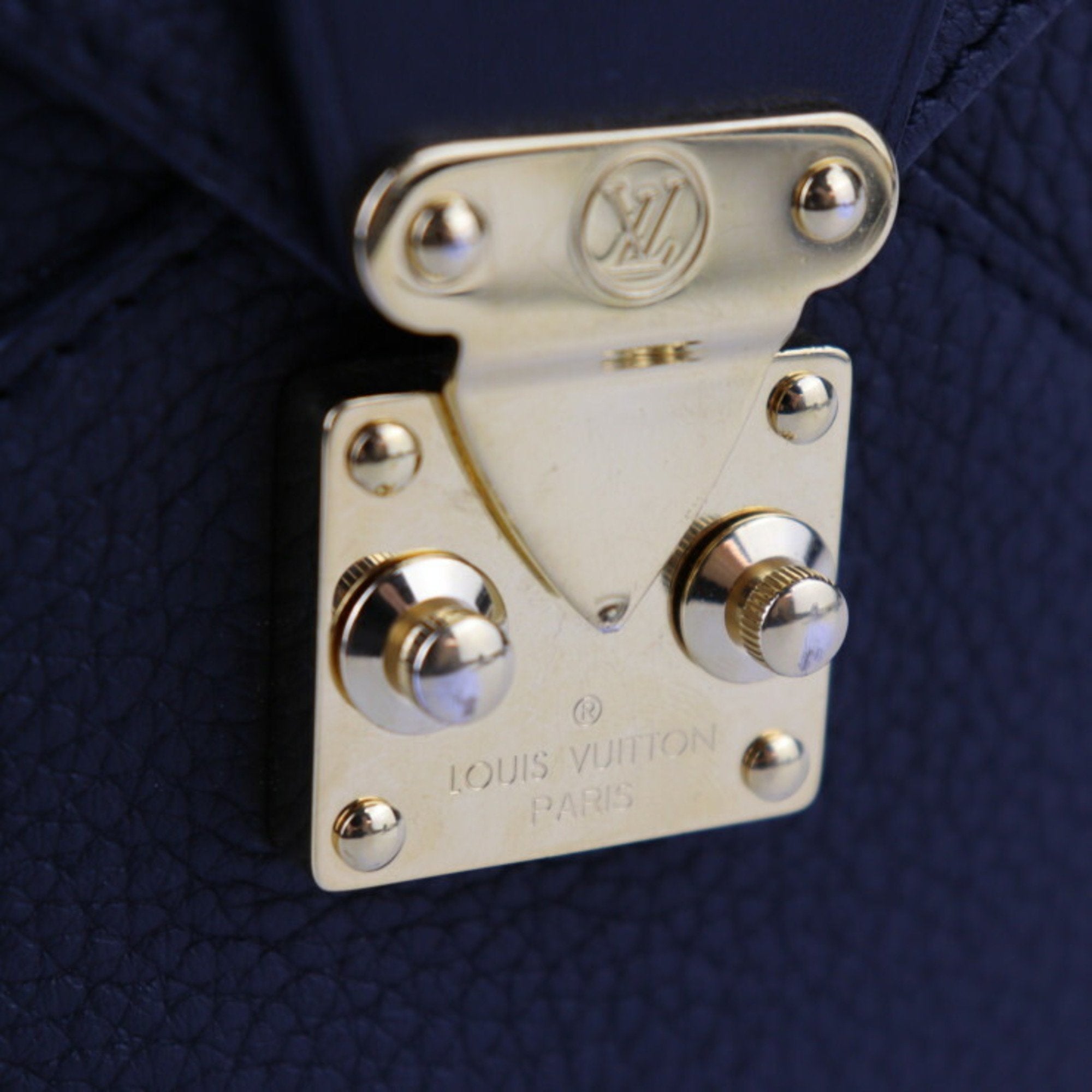 Louis Vuitton Black Leather Square bag handbag bag