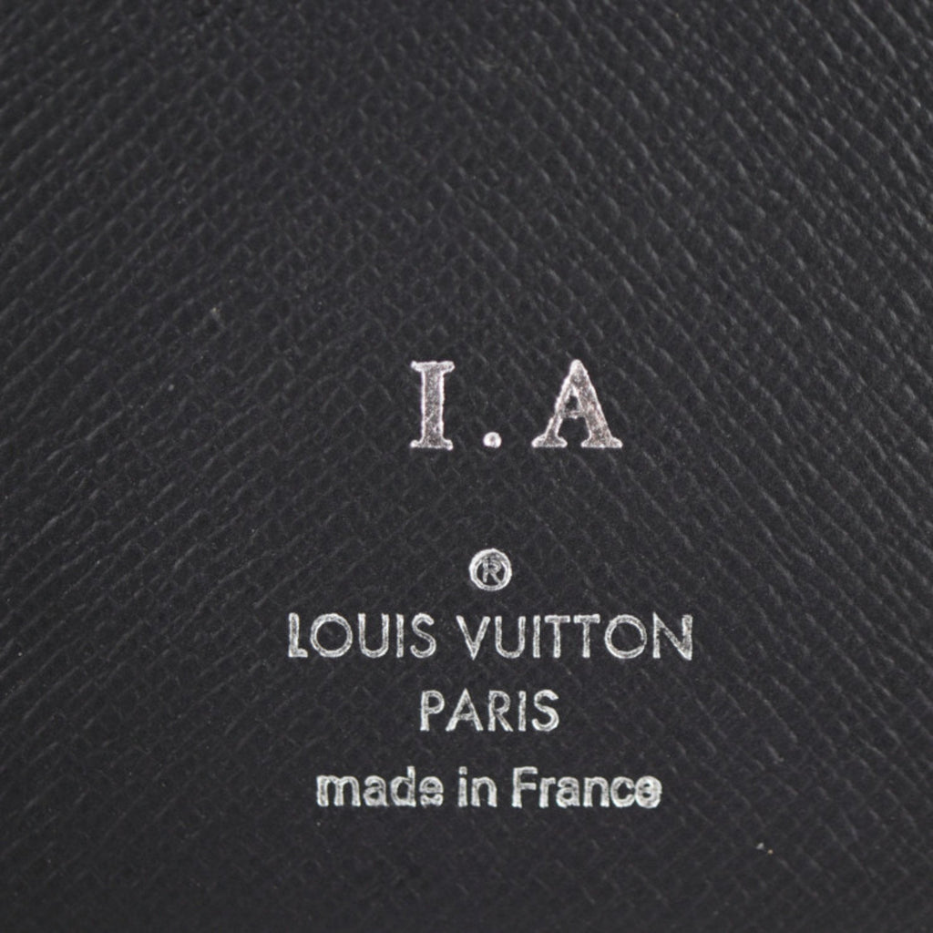 Louis Vuitton Black Leather Brazza wallet accessories