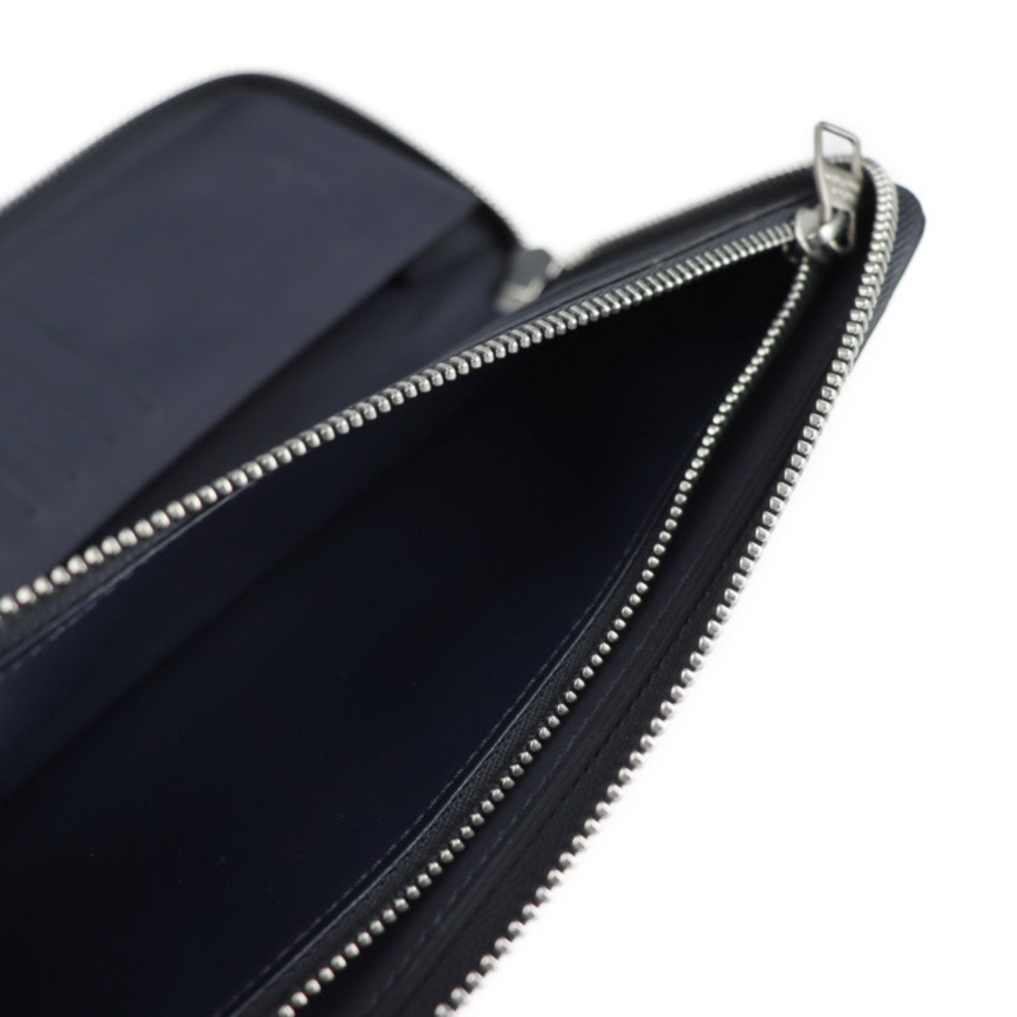 Louis Vuitton Black Canvas Zippy Wallet Vertical wallet accessories