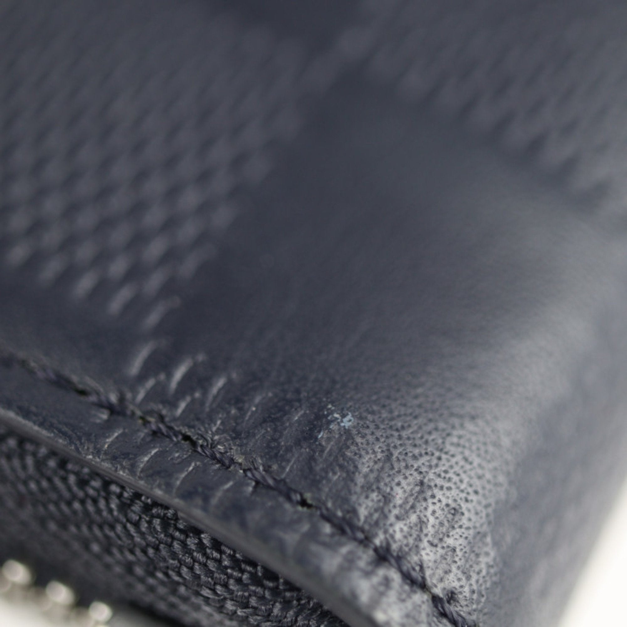 Louis Vuitton Black Canvas Zippy Wallet Vertical wallet accessories