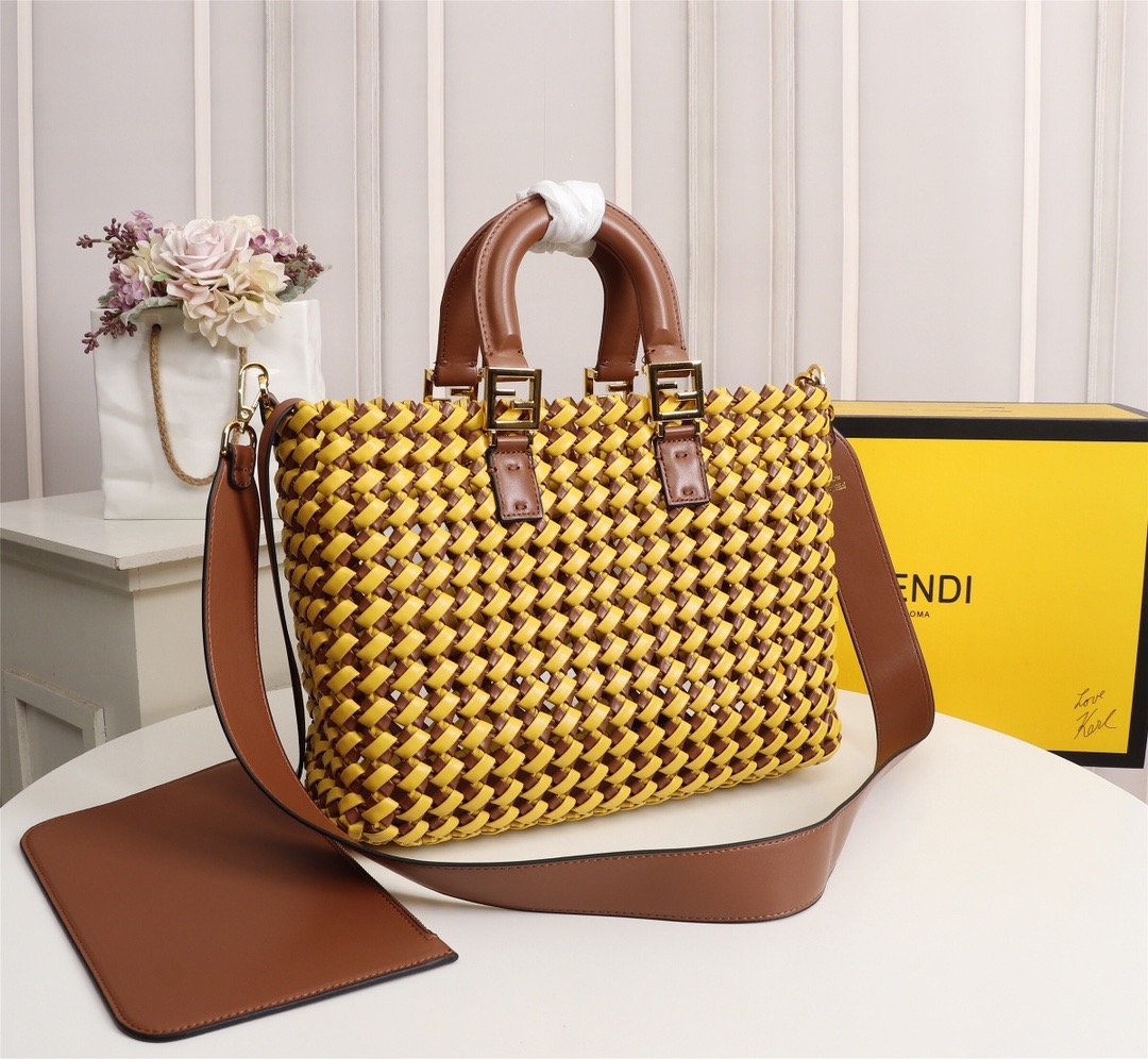 Luxury  Bags Fendi 016