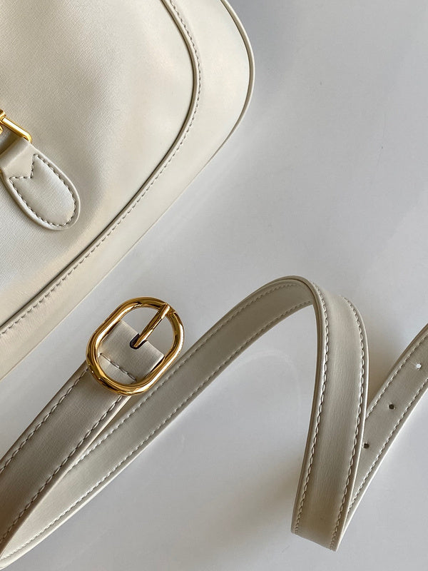 Gucci   Luxury Bags  1050