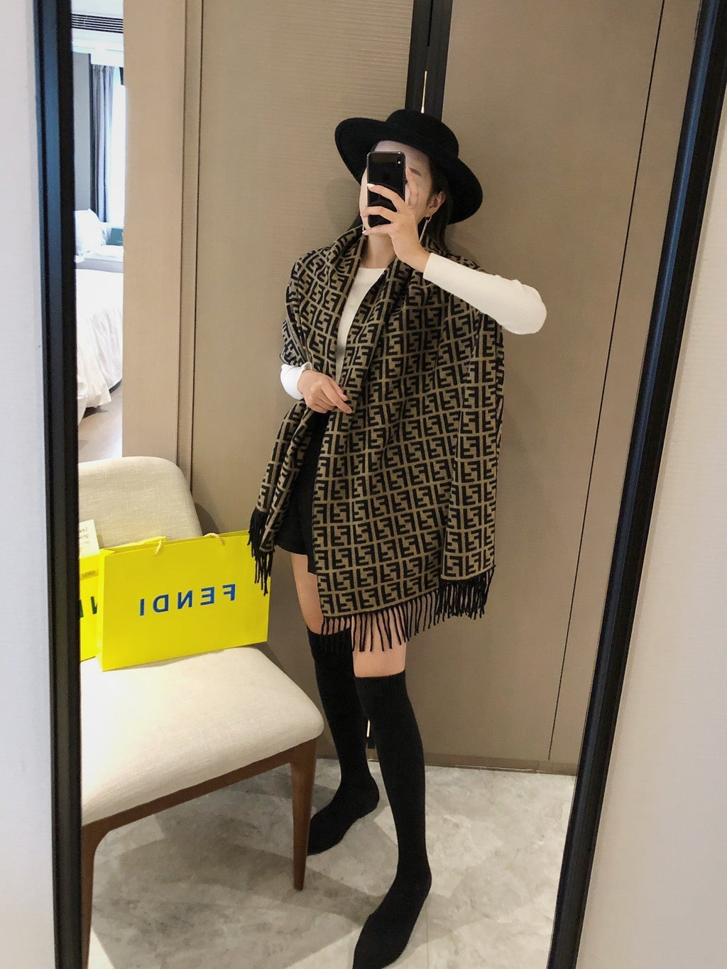 Luxury Fendi  Scarf 016