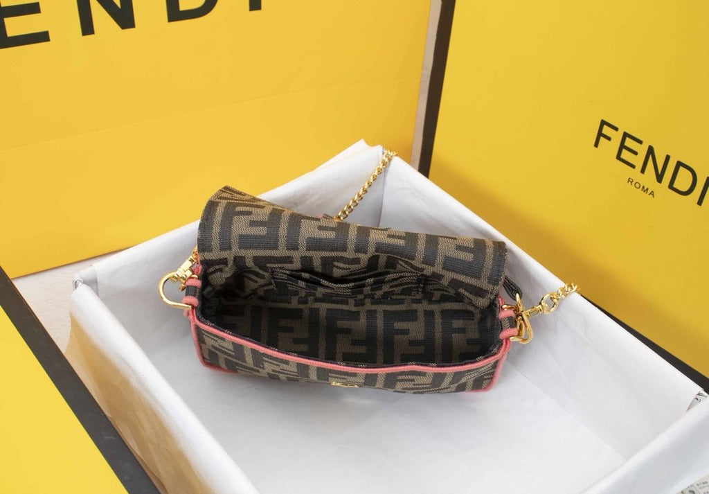 Luxury  Bags Fendi 163