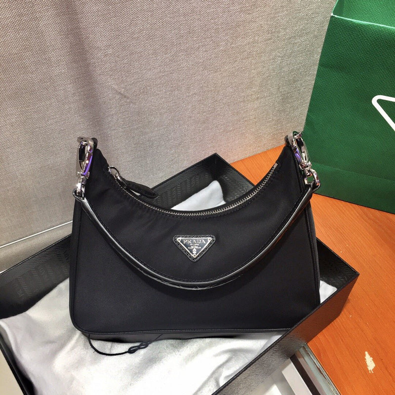 PDA - Bags District - 043