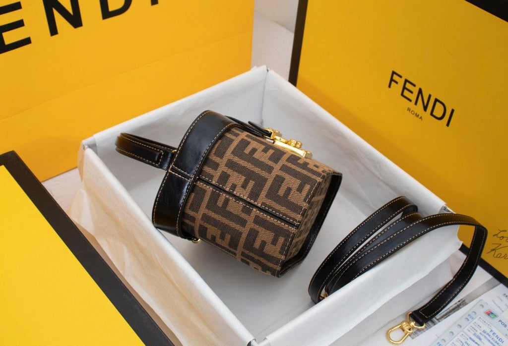 New Arrival Bags Fendi 023