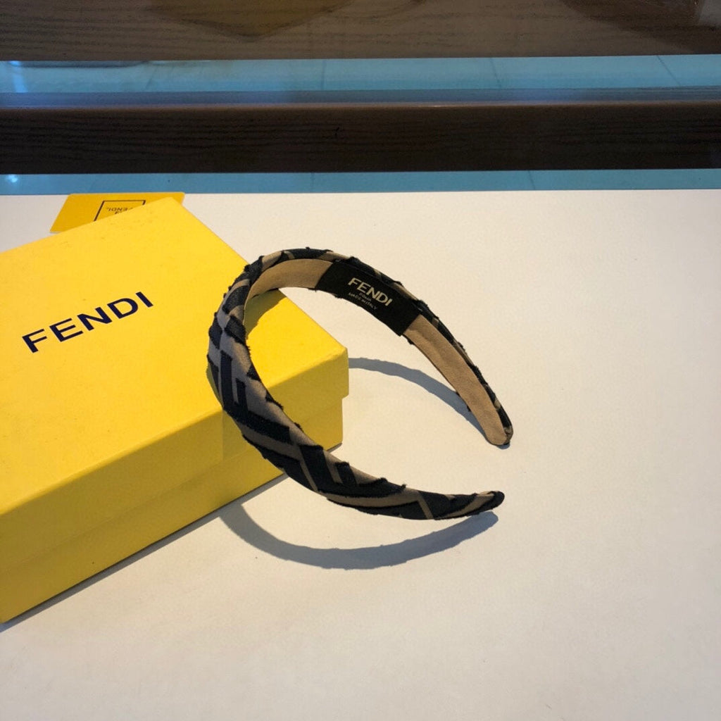 Luxury Hair Band Fendi 052