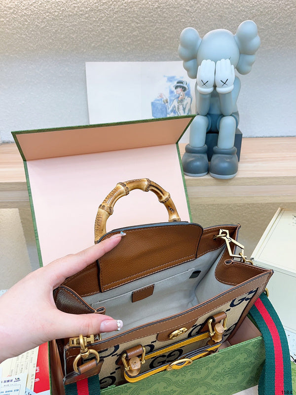 Luxury - Gucci Bags - 124