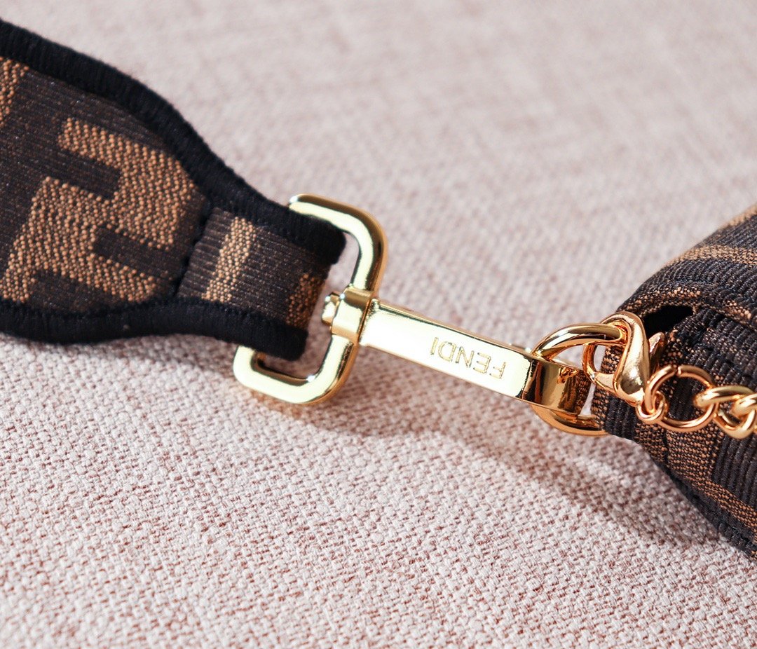 Designer Handbags Fendi 068