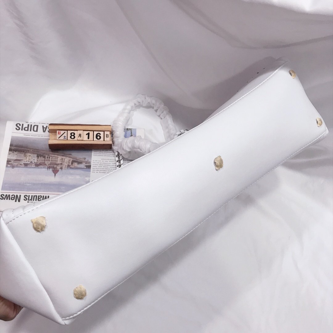 Designer Handbags Chanel 212