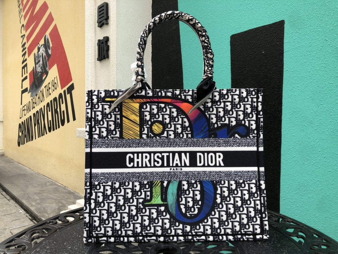 Designer Handbags dior 233