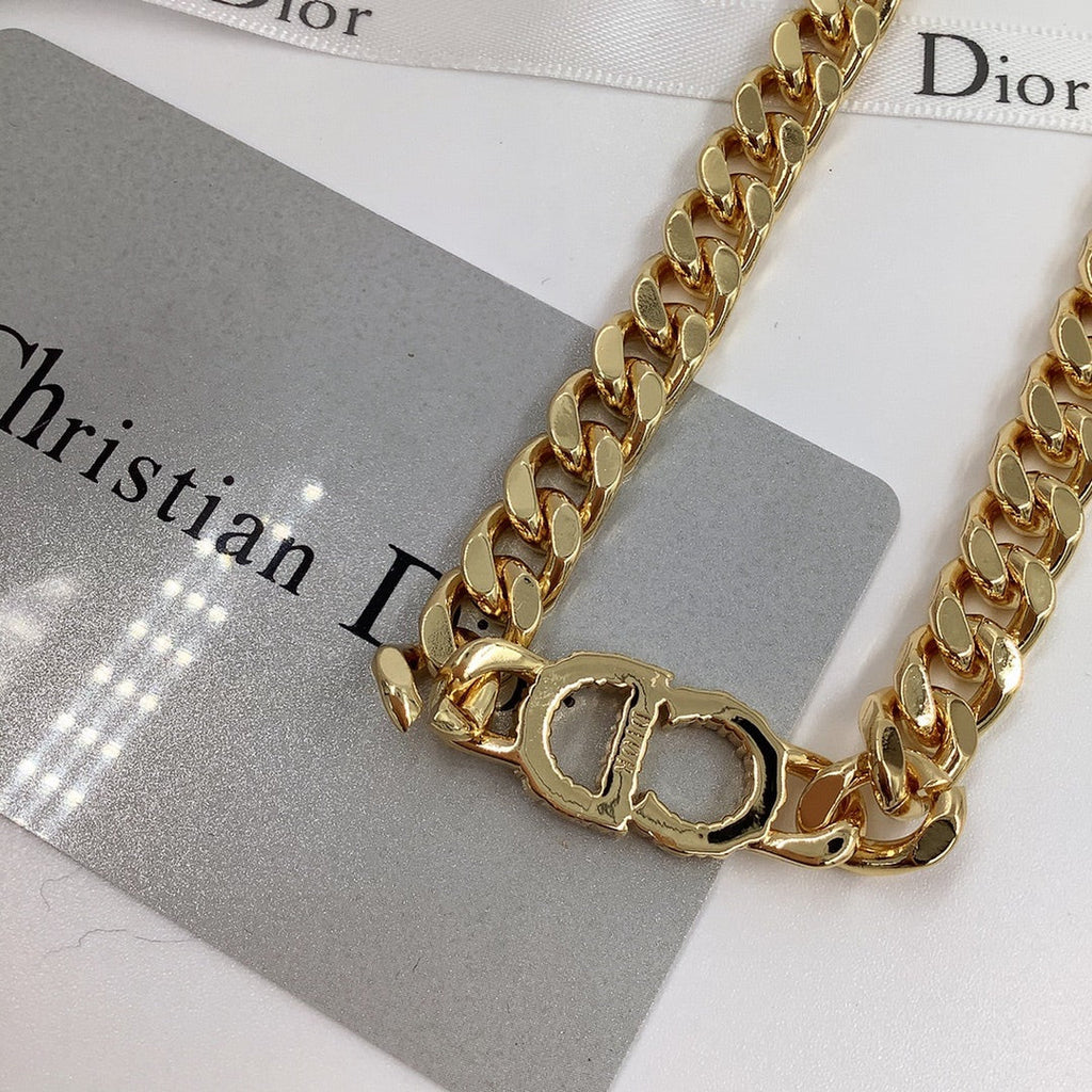 BG - Holiday Necklace dior006