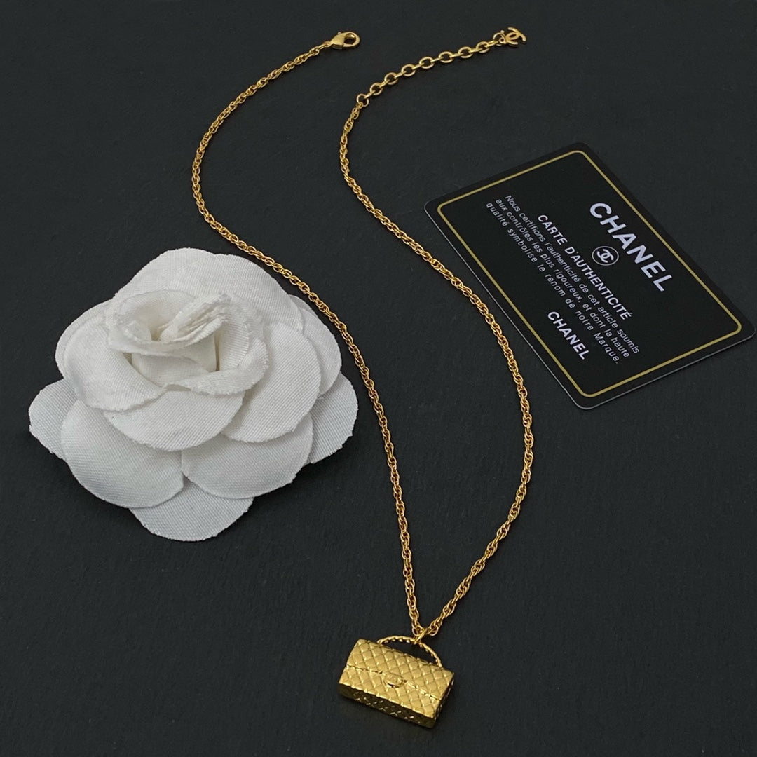 BL -High Quality Necklace chanel015