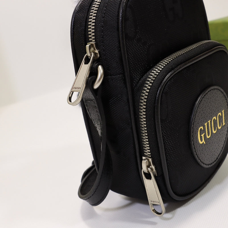 GGG - Bags District - 015