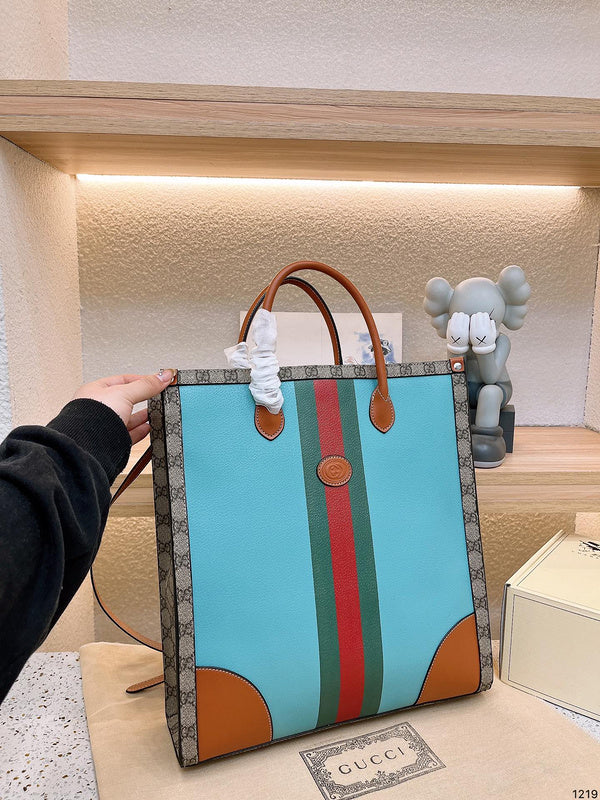 Luxury - Gucci Bags - 250