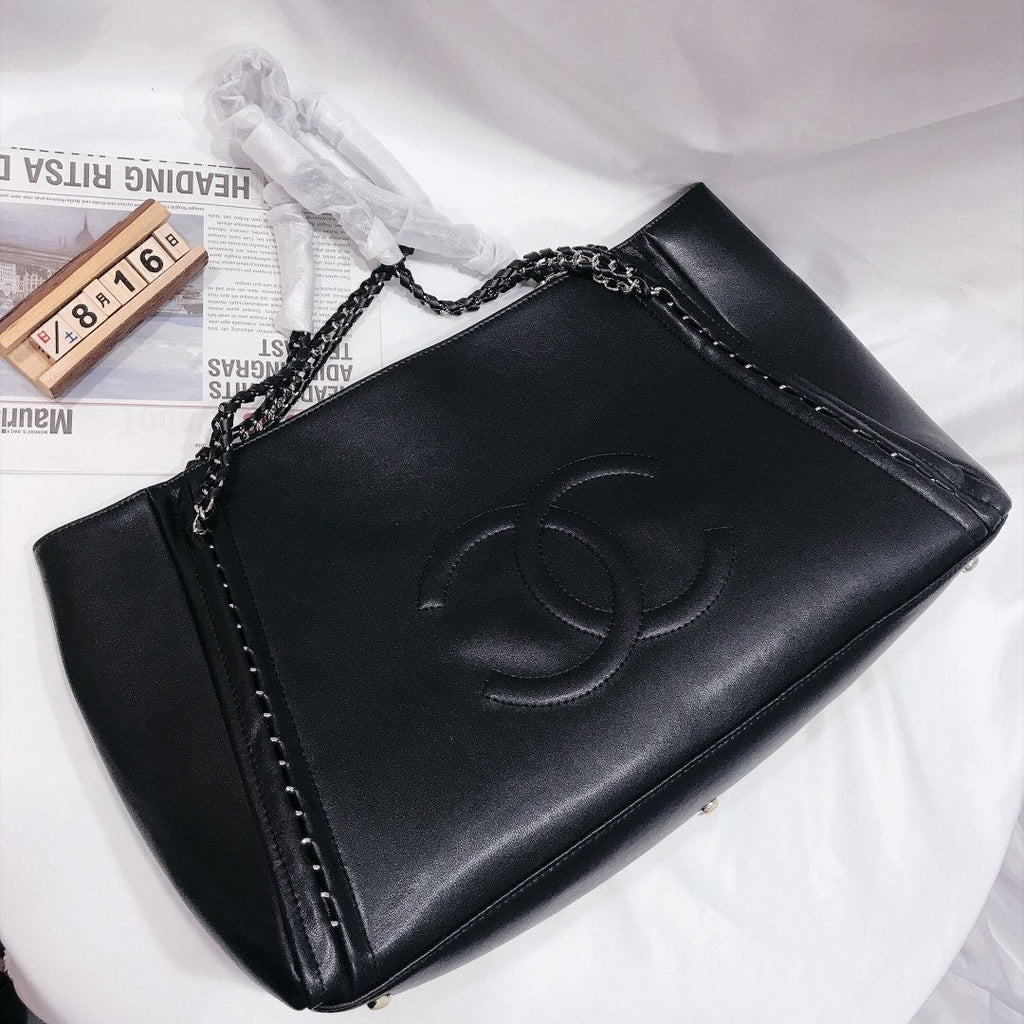 Designer Handbags Chanel 210