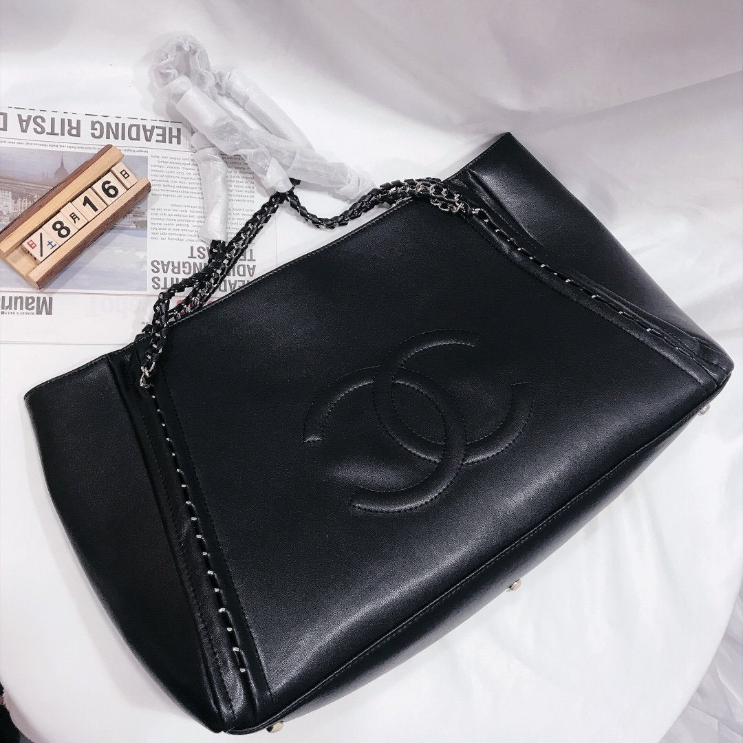 Designer Handbags Chanel 210