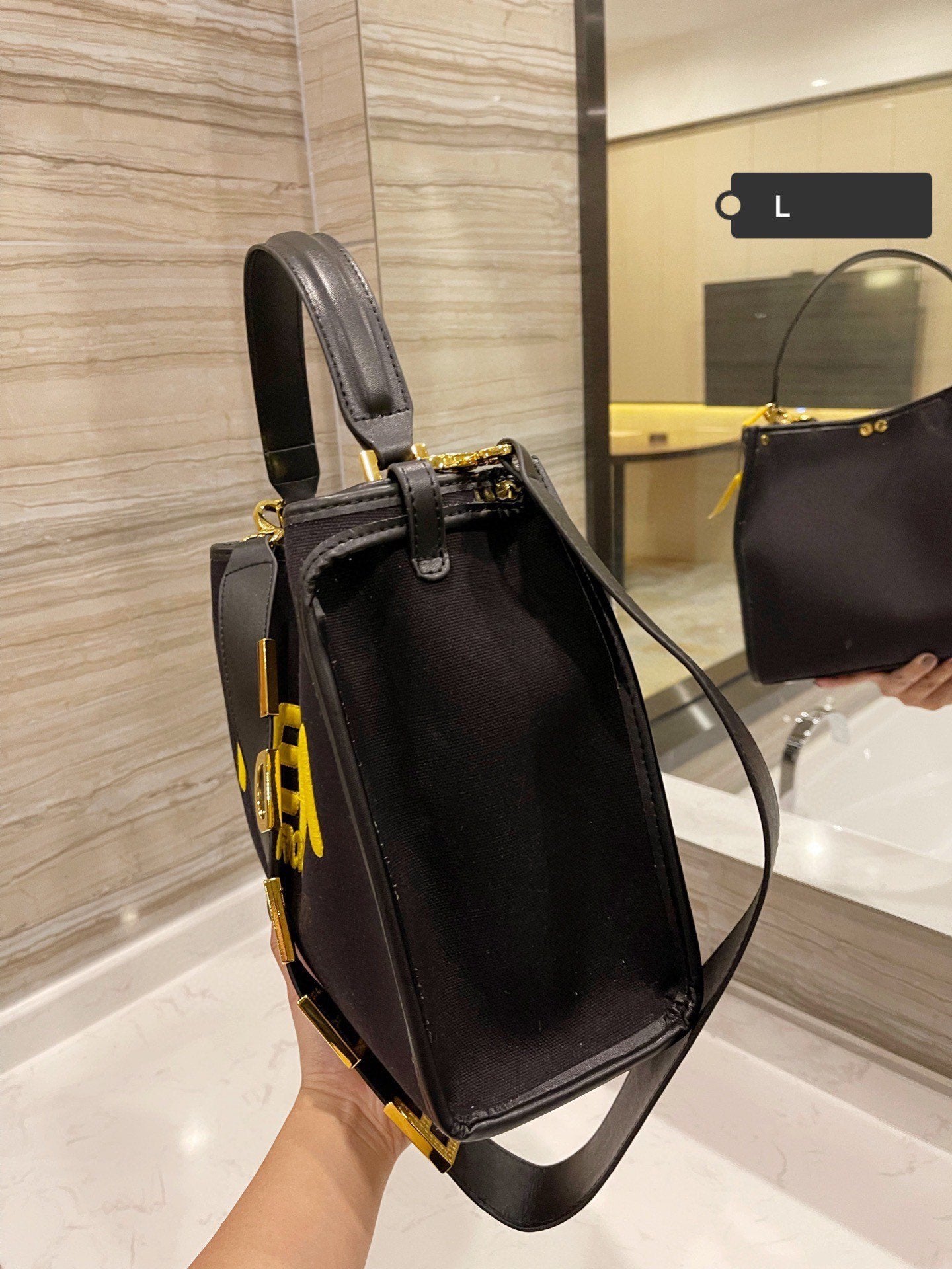 New Arrival Bags Fendi 195