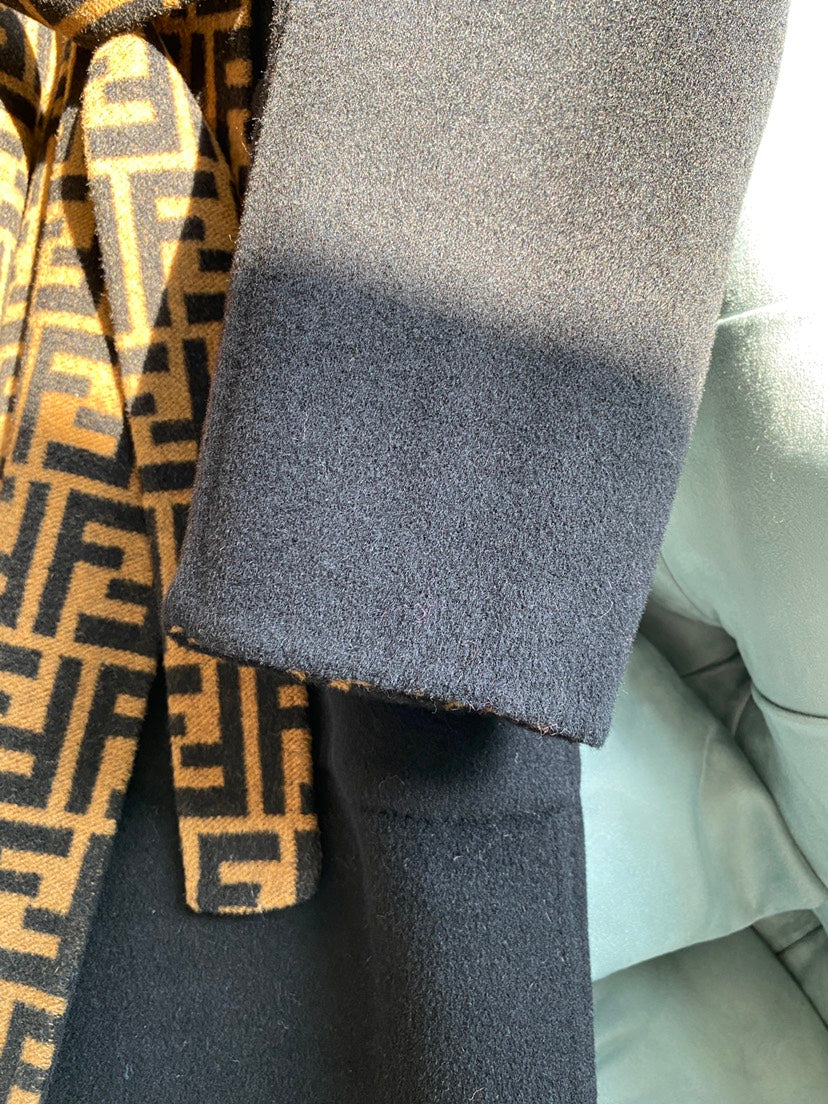 LuxuryWrap Coat  Fendi 001