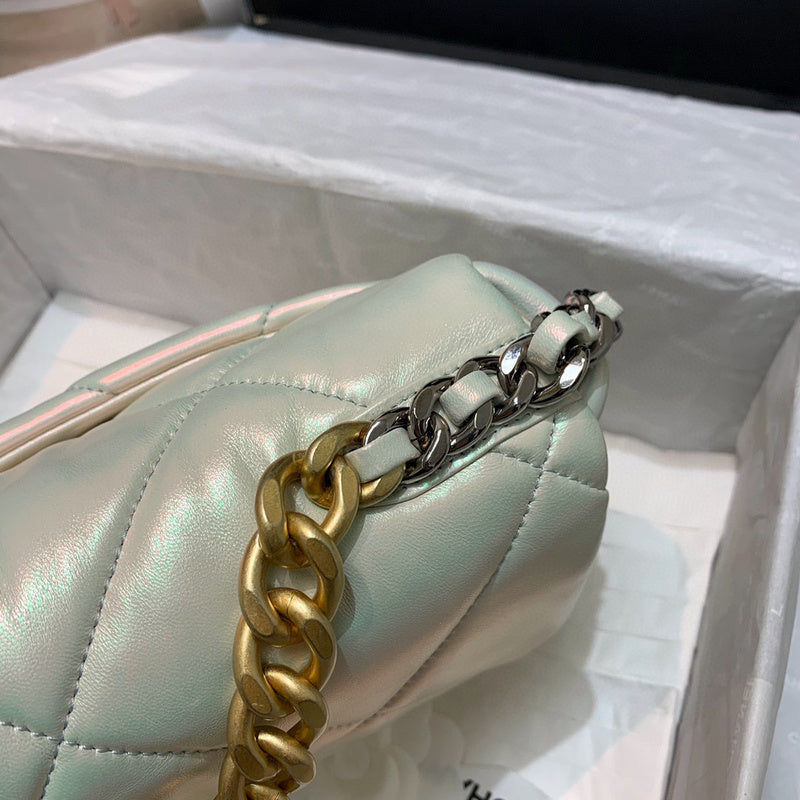 Chanel Bags - BG Bags - 1879