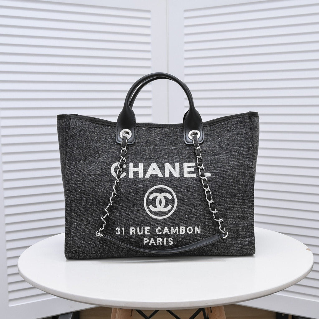 Designer Handbags Chanel 235