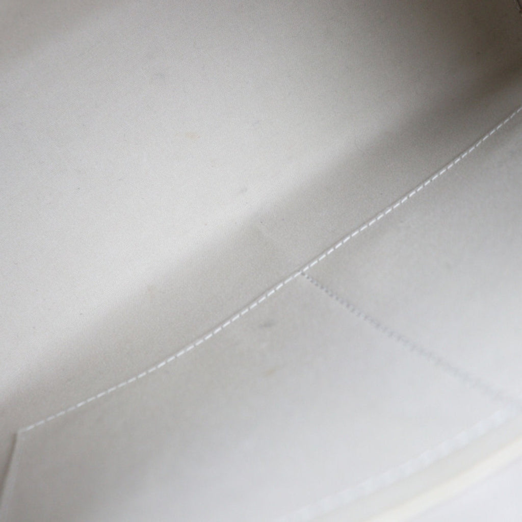 Louis Vuitton White Leather Brea handbag bag