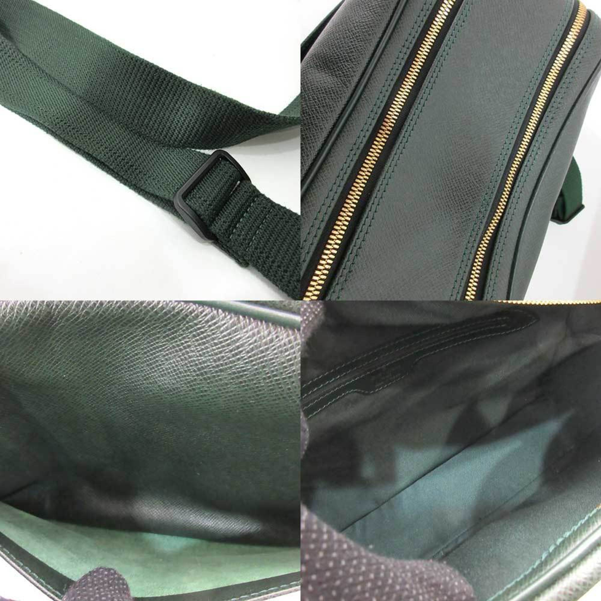 Louis Vuitton Green Leather Reporter pm shoulder bag