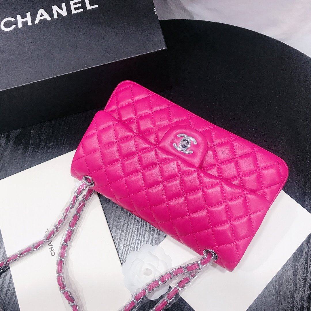 Designer Handbags Chanel 208