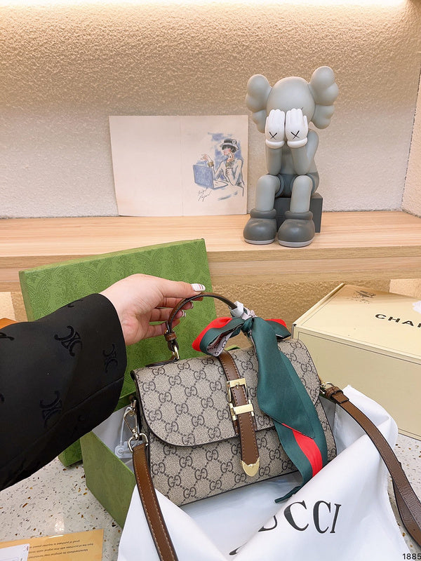Luxury - Gucci Bags - 221