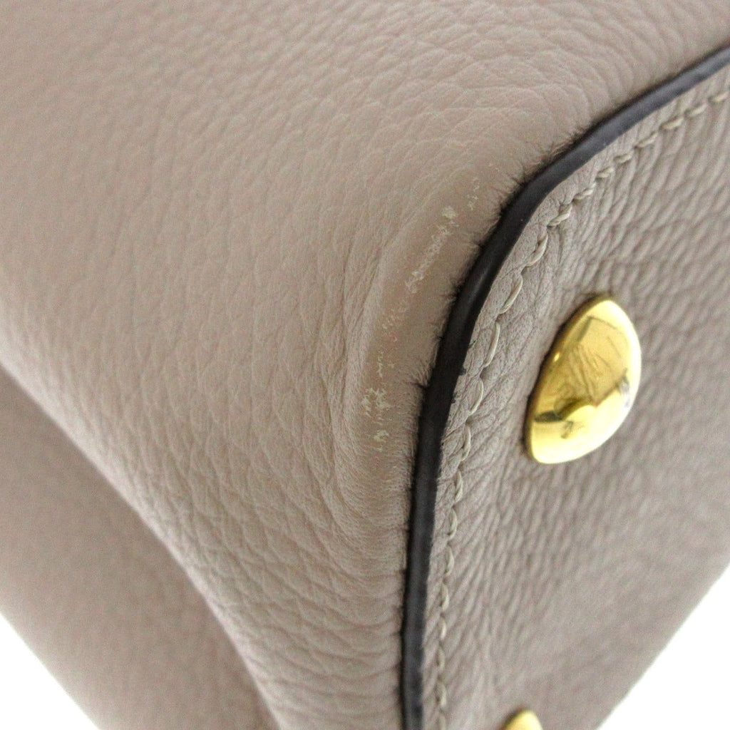 Louis Vuitton Beige Leather Capucines handbag bag