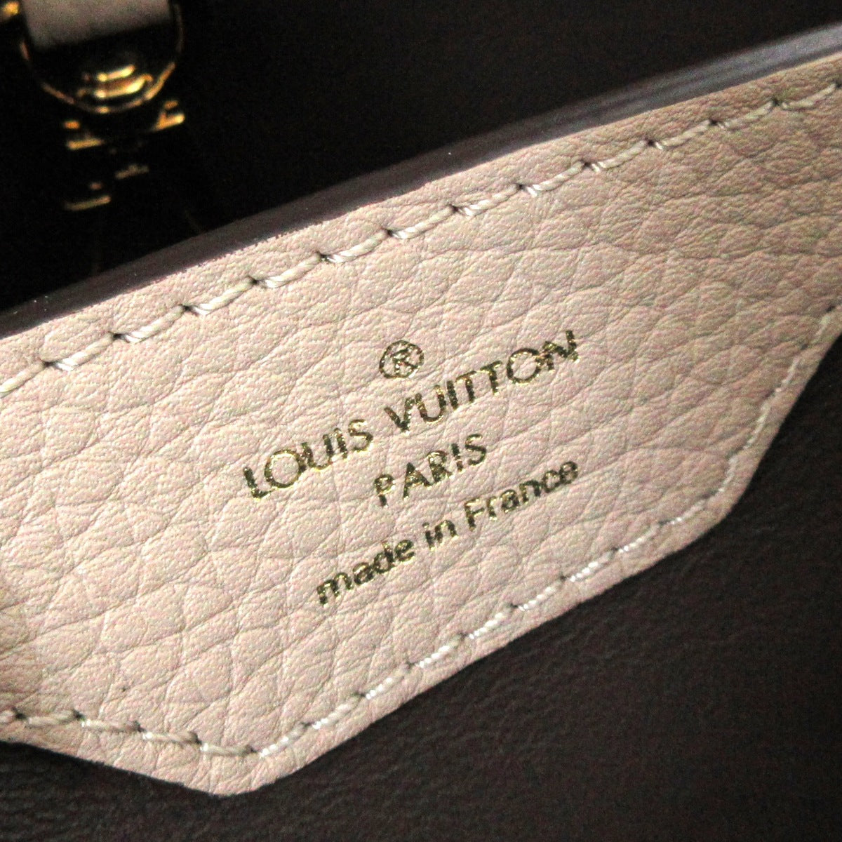 Louis Vuitton Beige Leather Capucines handbag bag