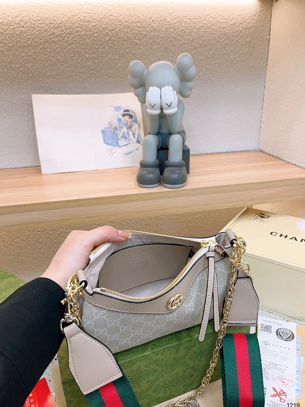 Luxury - Gucci Bags - 128