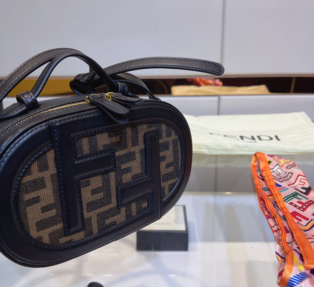 Luxury  Bags Fendi 242