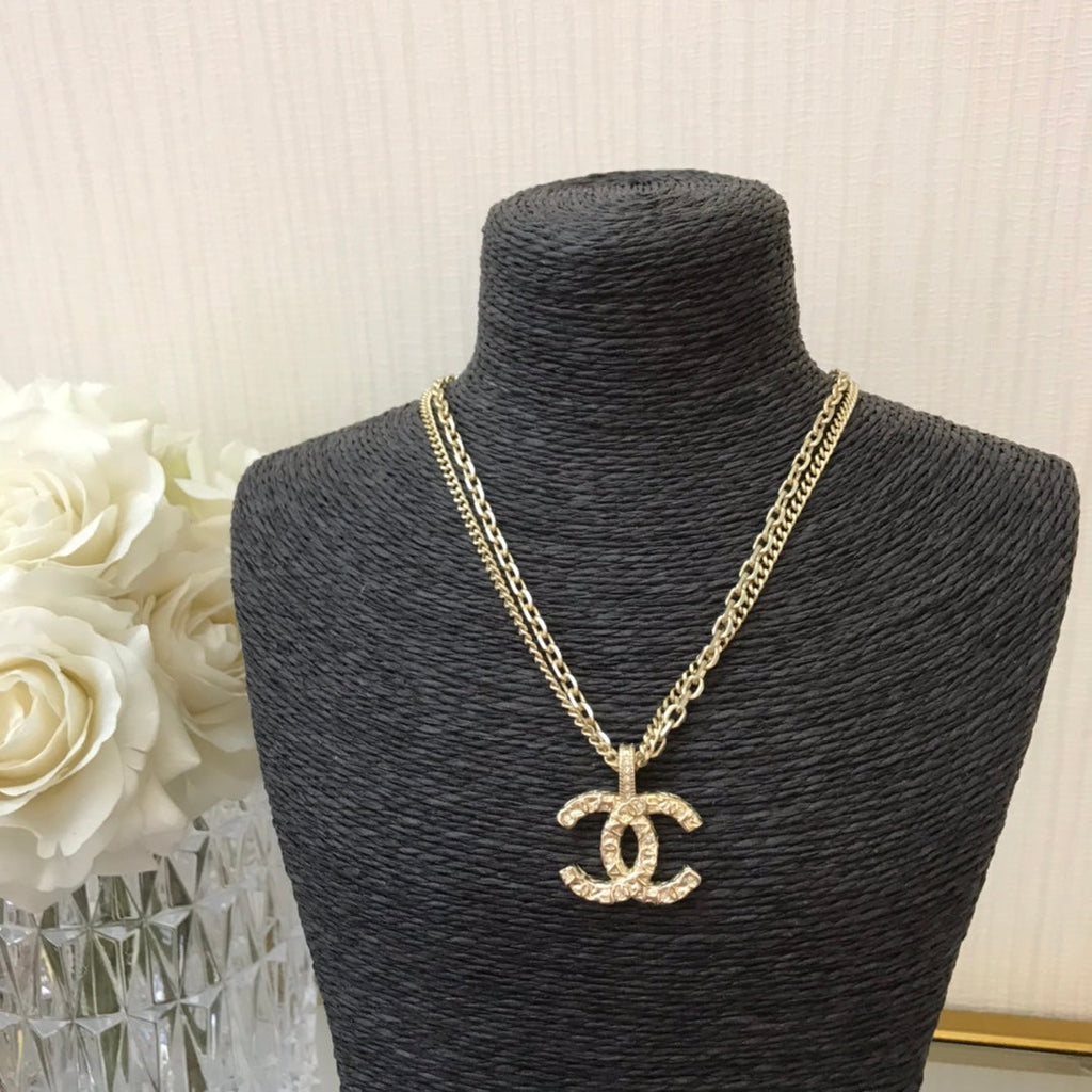 BG - Holiday Necklace chanel035
