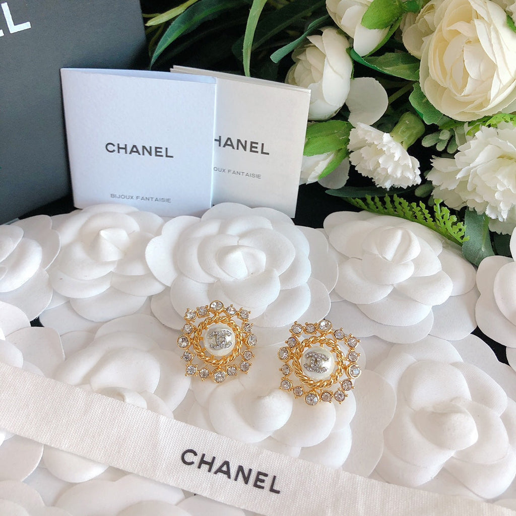 BG - Holiday Earring chanel 009