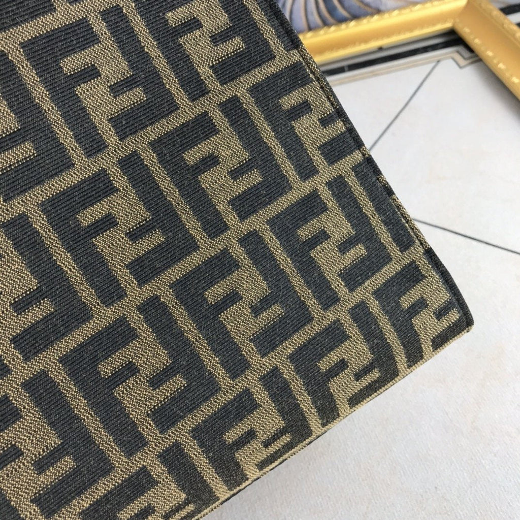 Designer Handbags Fendi 054