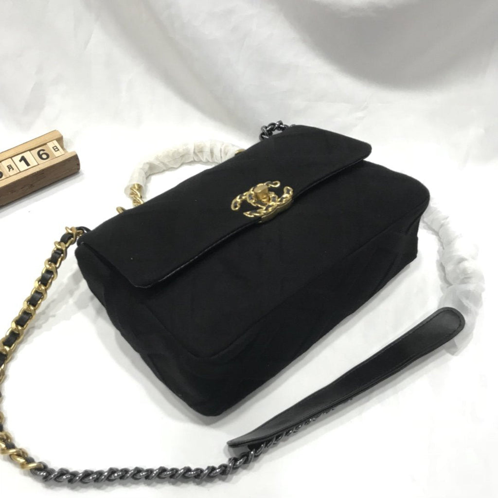 Designer Handbags Chanel 198