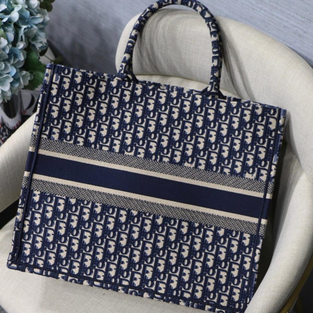 DIOR BOOK TOTE