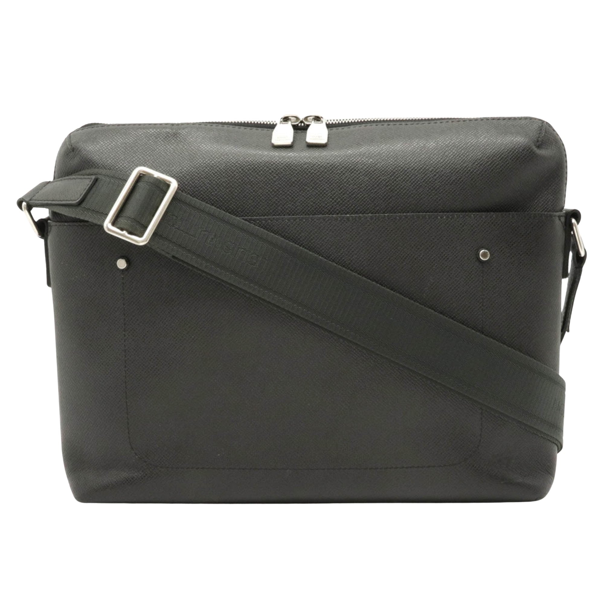 Louis Vuitton Black Leather Grigori shoulder bag