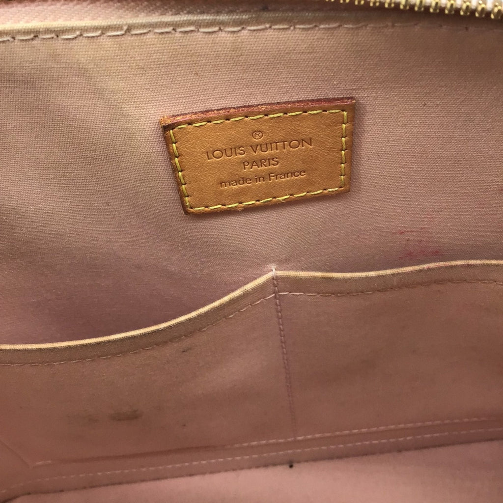 Louis Vuitton Beige Patent leather Alma handbag bag
