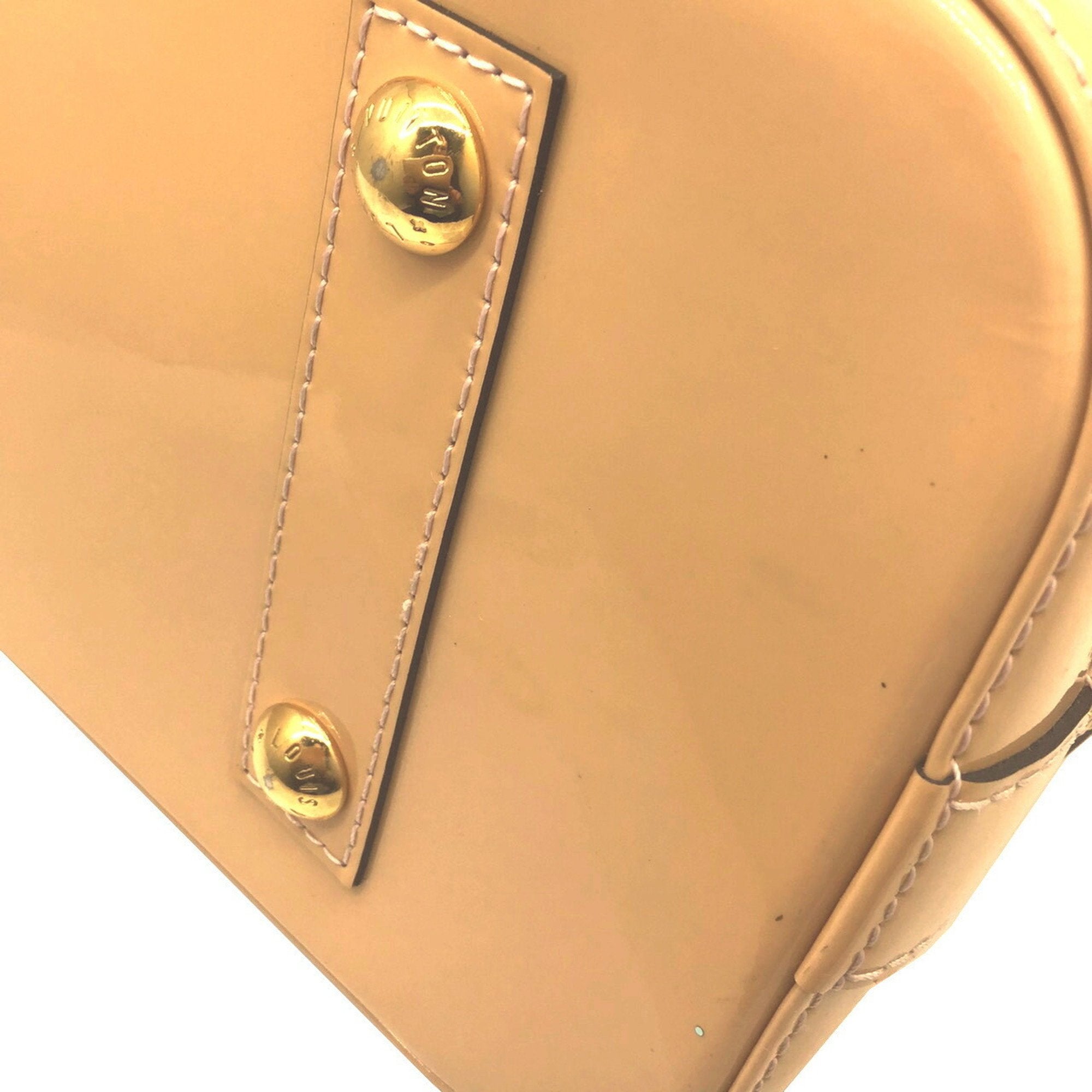 Louis Vuitton Beige Patent leather Alma handbag bag