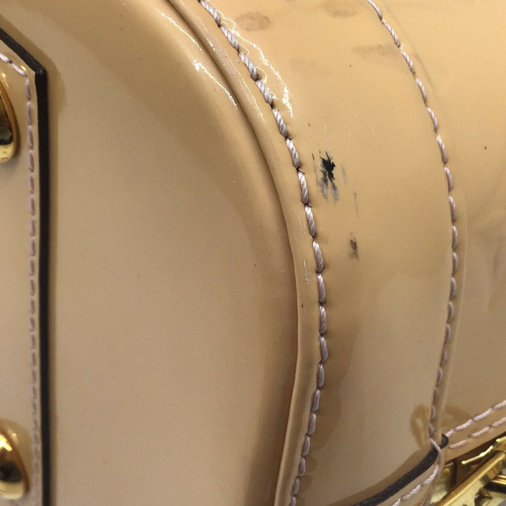 Louis Vuitton Beige Patent leather Alma handbag bag
