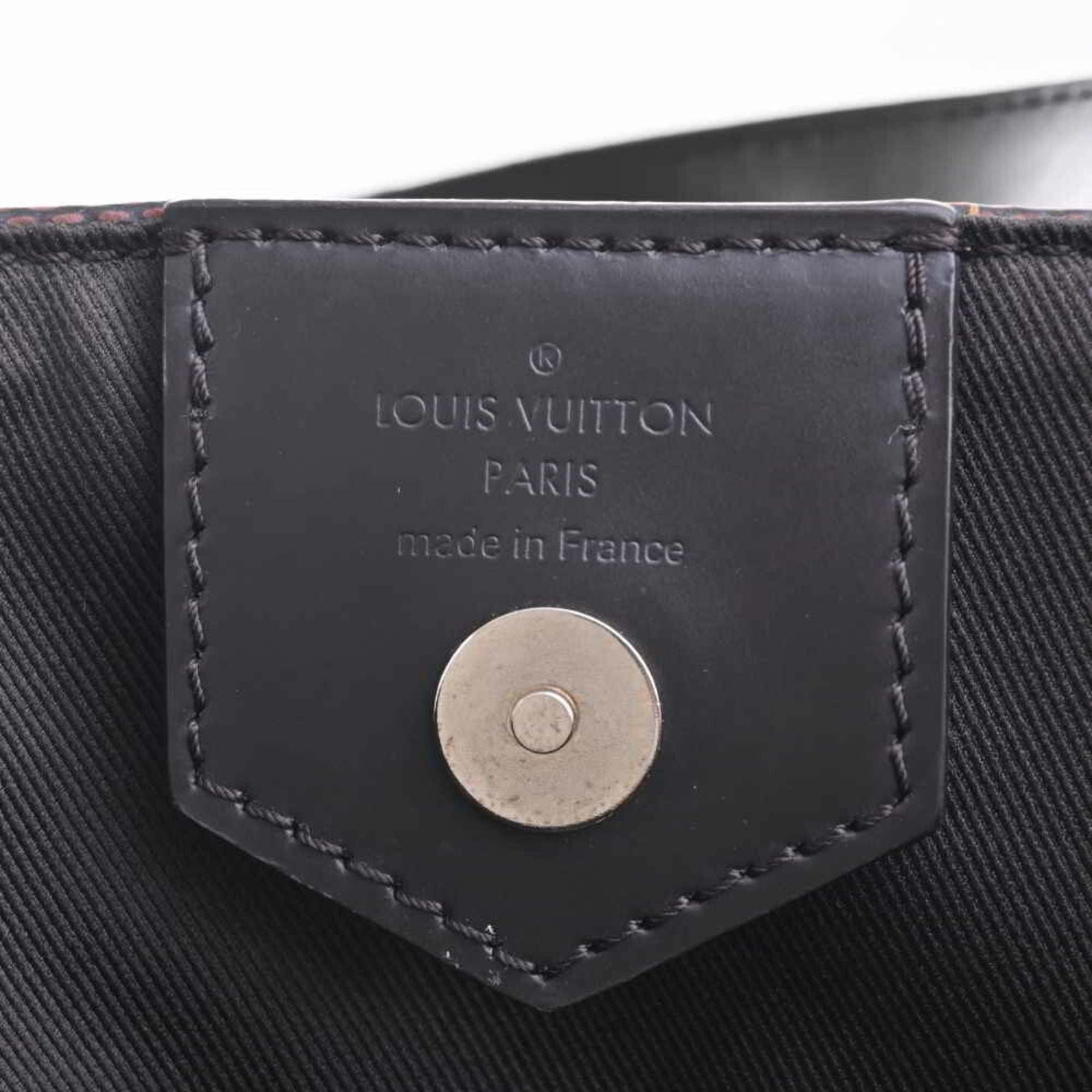 Louis Vuitton Brown Plastic Savane tote bag