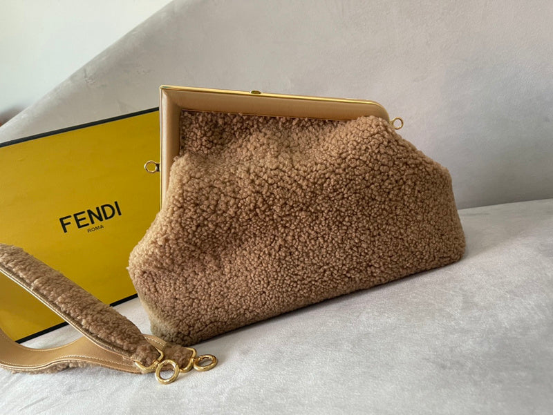 FDI - Bags District - 010