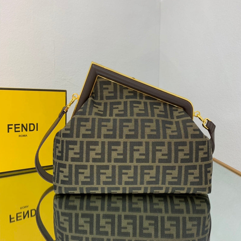 FDI - Bags District - 051